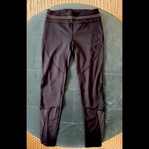 Athleta reflective running tights EUC black silver